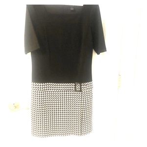 White House black market sz 2 dress